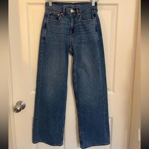 American Eagle Super High Waisted Baggy Wide Leg Jeans